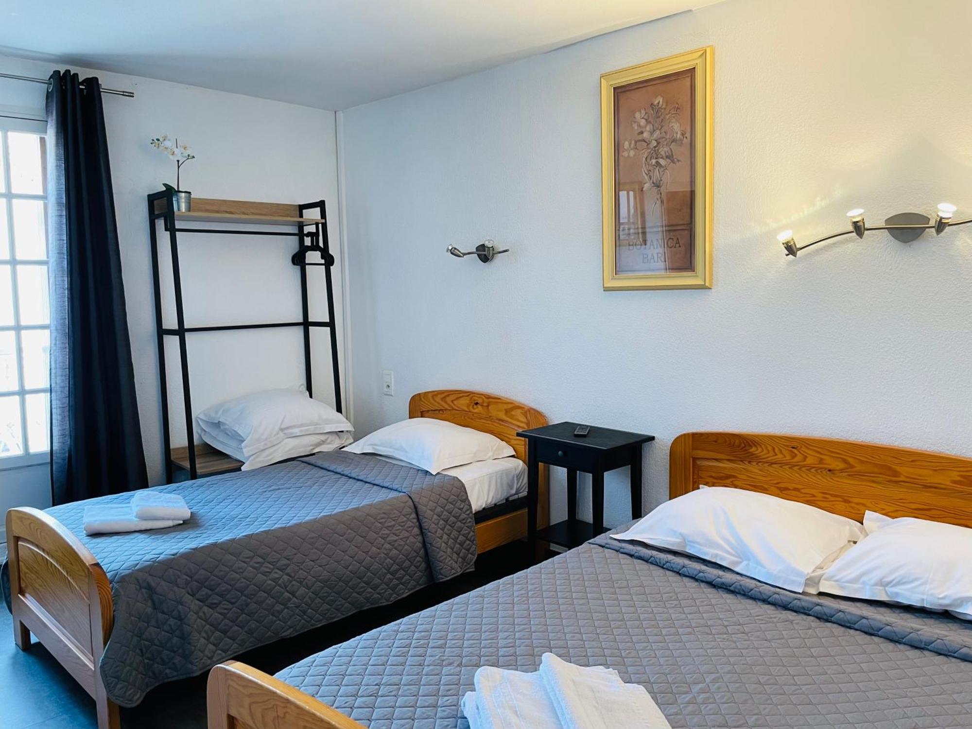 Hotel L'Escale Aigues-Mortes Ngoại thất bức ảnh
