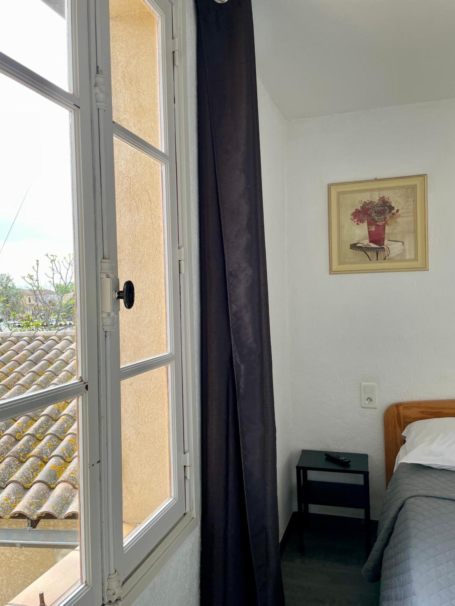 Hotel L'Escale Aigues-Mortes Ngoại thất bức ảnh