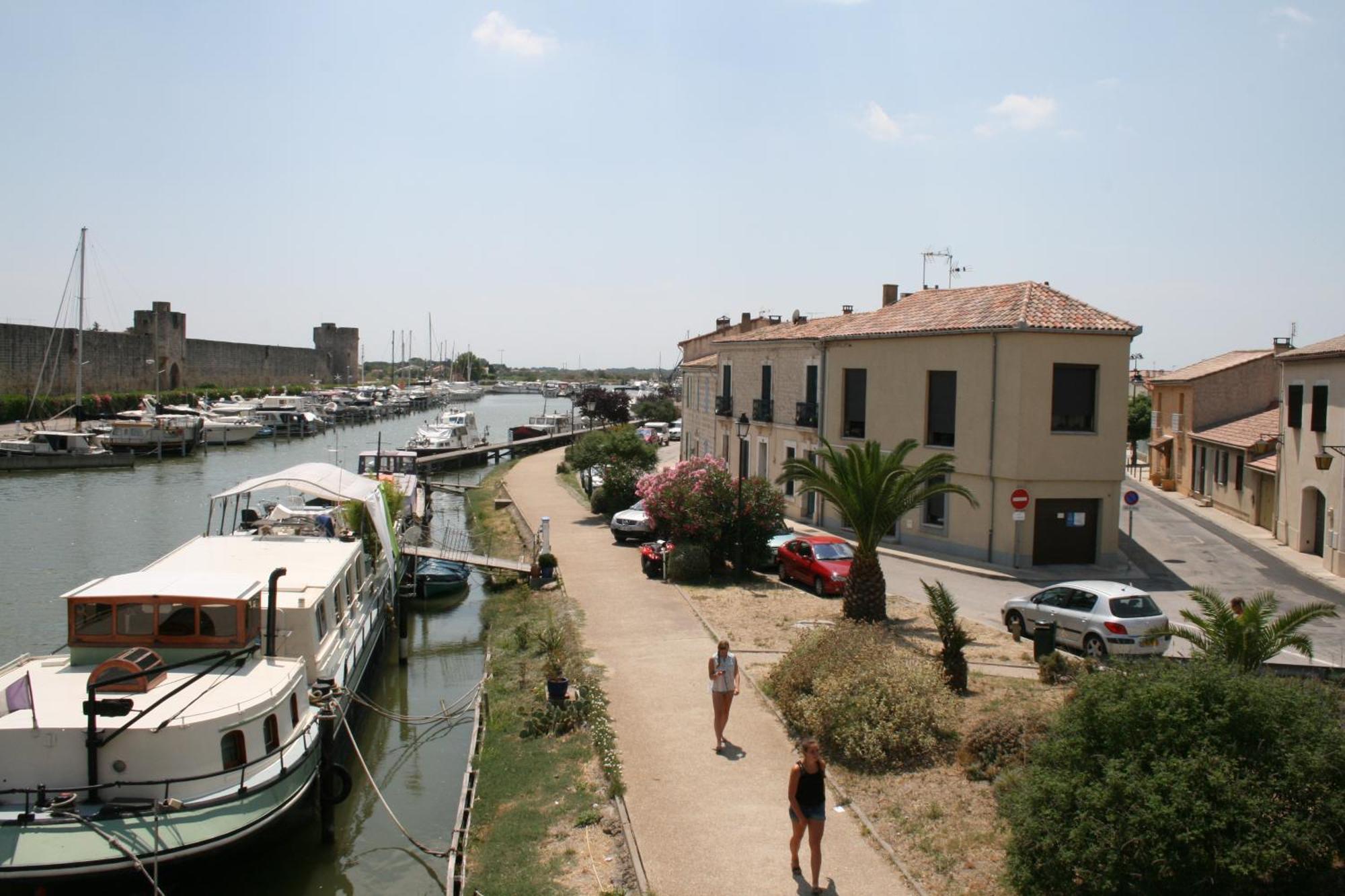 Hotel L'Escale Aigues-Mortes Ngoại thất bức ảnh